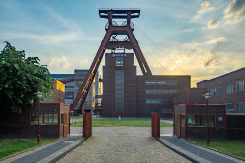 Zollverein, Eingang und Fördergerüst